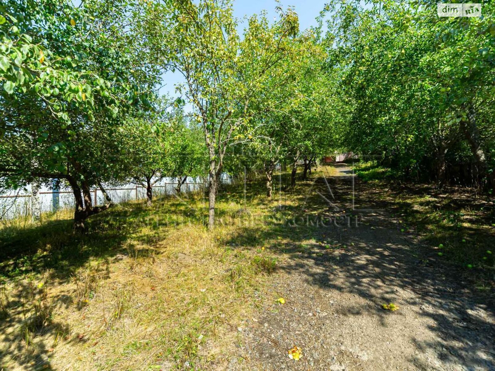 триповерховий будинок з верандою, 399.3 кв. м, цегла. Здається помісячно в Старих Безрадичах фото 1 триповерховий будинок з верандою, 399.3 кв. м, цегла. Здається помісячно в Старих Безрадичах фото 1