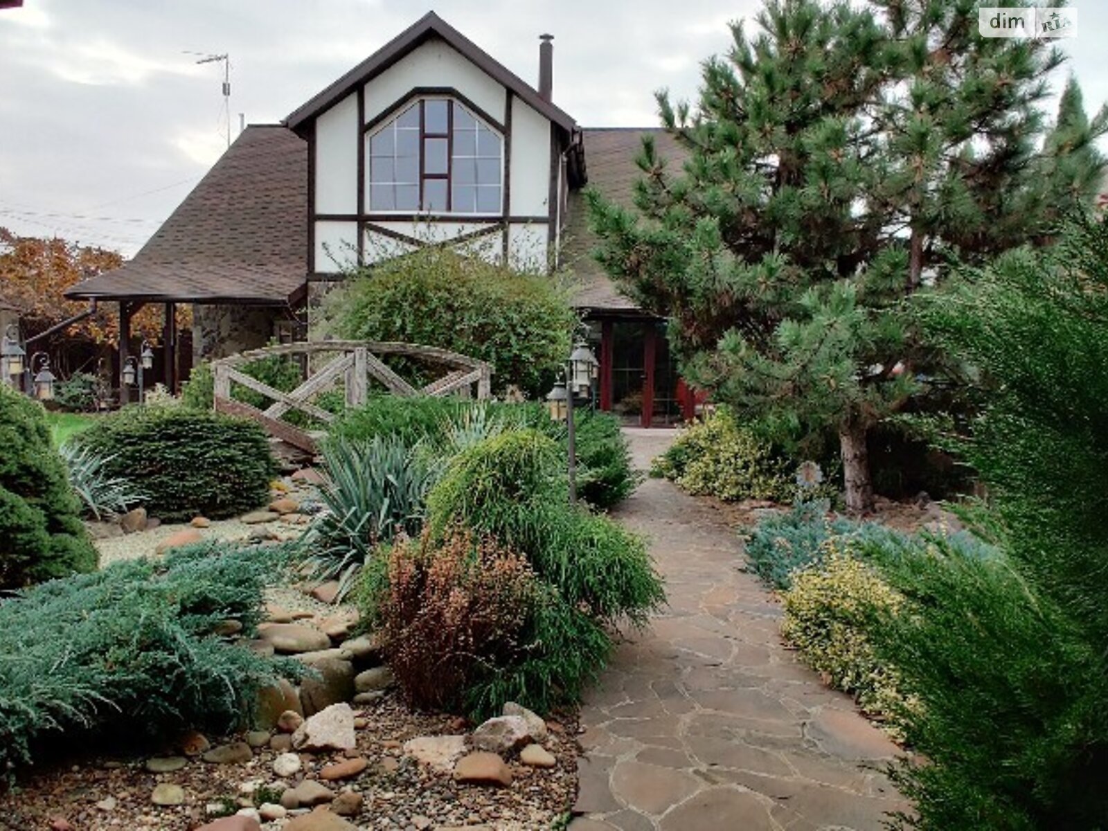 двоповерховий будинок з ремонтом, 170 кв. м, кирпич. Здається помісячно в Старих Петрівцях фото 1 двоповерховий будинок з ремонтом, 170 кв. м, кирпич. Здається помісячно в Старих Петрівцях фото 1