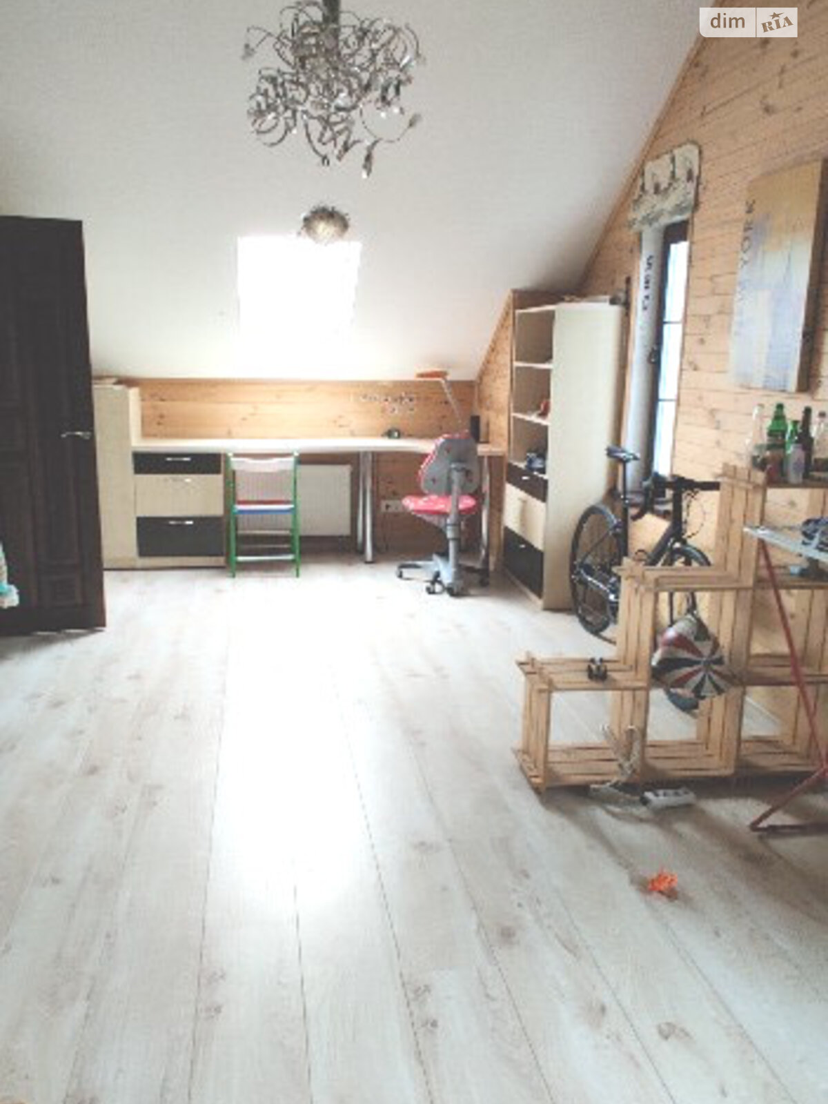 двоповерховий будинок з ремонтом, 170 кв. м, кирпич. Здається помісячно в Старих Петрівцях фото 1 двоповерховий будинок з ремонтом, 170 кв. м, кирпич. Здається помісячно в Старих Петрівцях фото 1