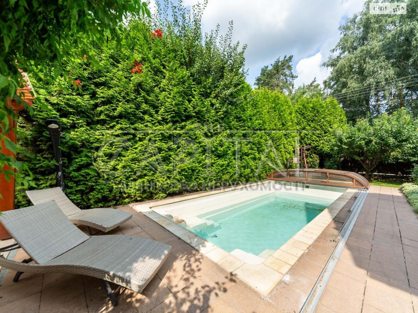 двухэтажный дом, 450 кв. м, кирпич. Сдается помесячно в Старых Петровцах фото 1