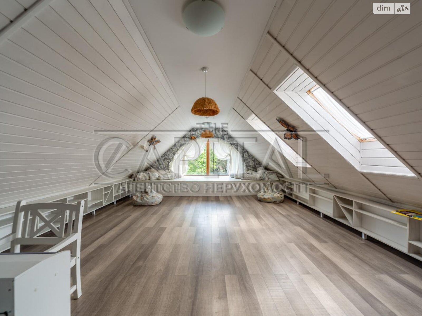 двухэтажный дом, 450 кв. м, кирпич. Сдается помесячно в Старых Петровцах фото 1