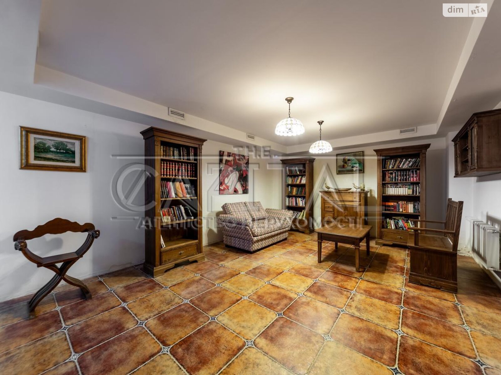 двухэтажный дом, 450 кв. м, кирпич. Сдается помесячно в Старых Петровцах фото 1