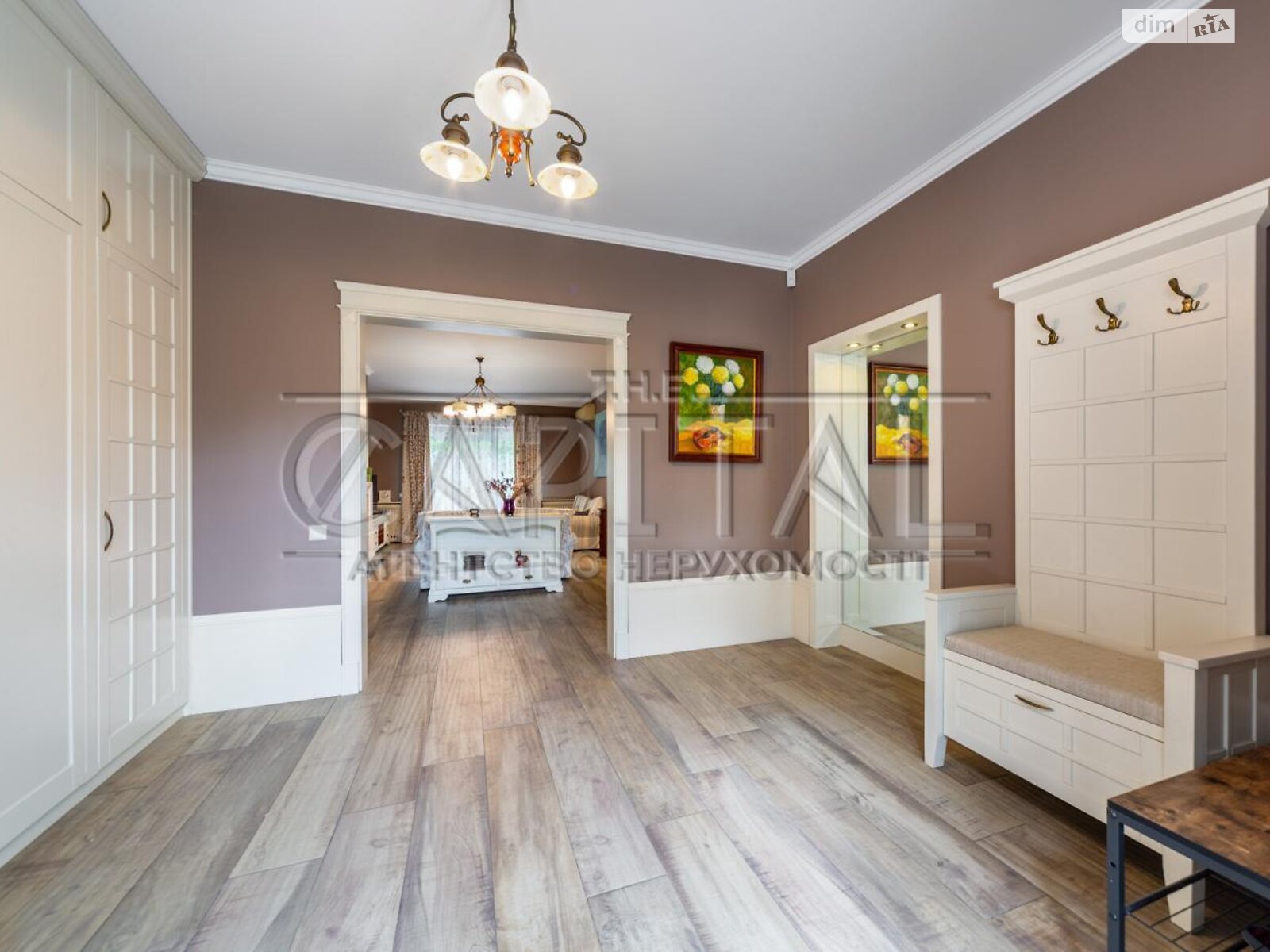 двухэтажный дом, 450 кв. м, кирпич. Сдается помесячно в Старых Петровцах фото 1