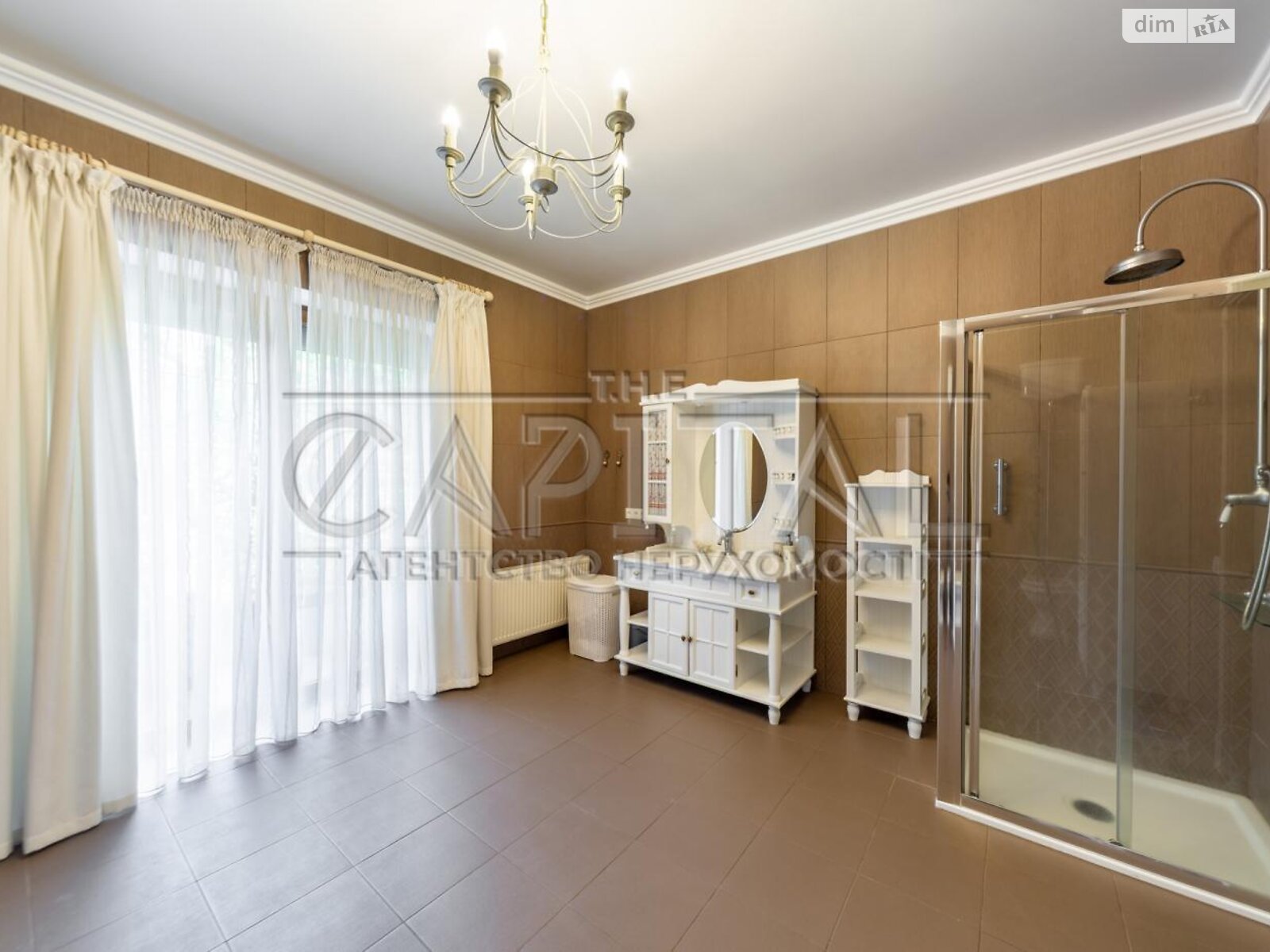 двухэтажный дом, 450 кв. м, кирпич. Сдается помесячно в Старых Петровцах фото 1