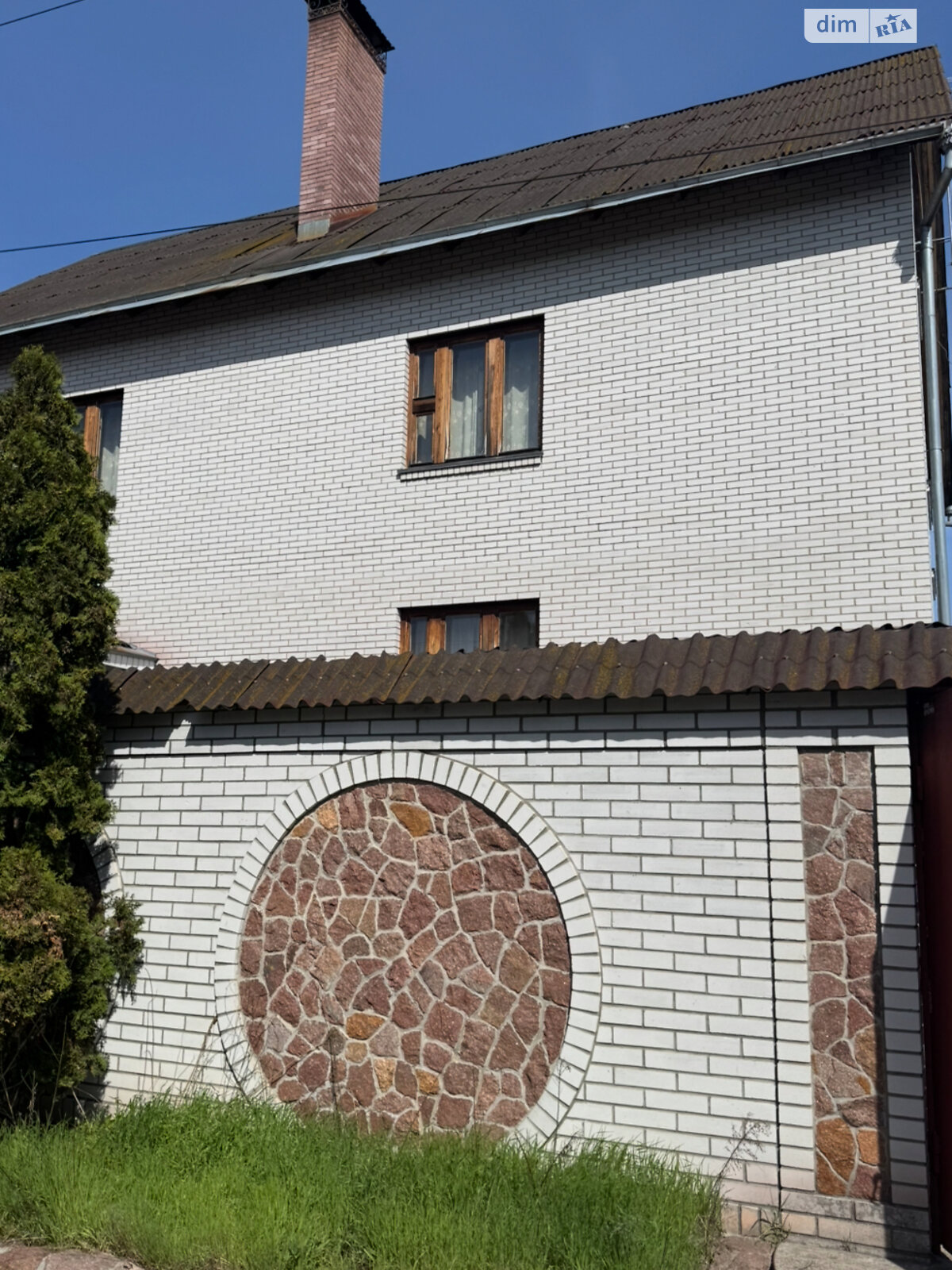 триповерховий будинок бесідка, 495.2 кв. м, цегла. Здається помісячно в Стоянці фото 1 триповерховий будинок бесідка, 495.2 кв. м, цегла. Здається помісячно в Стоянці фото 1