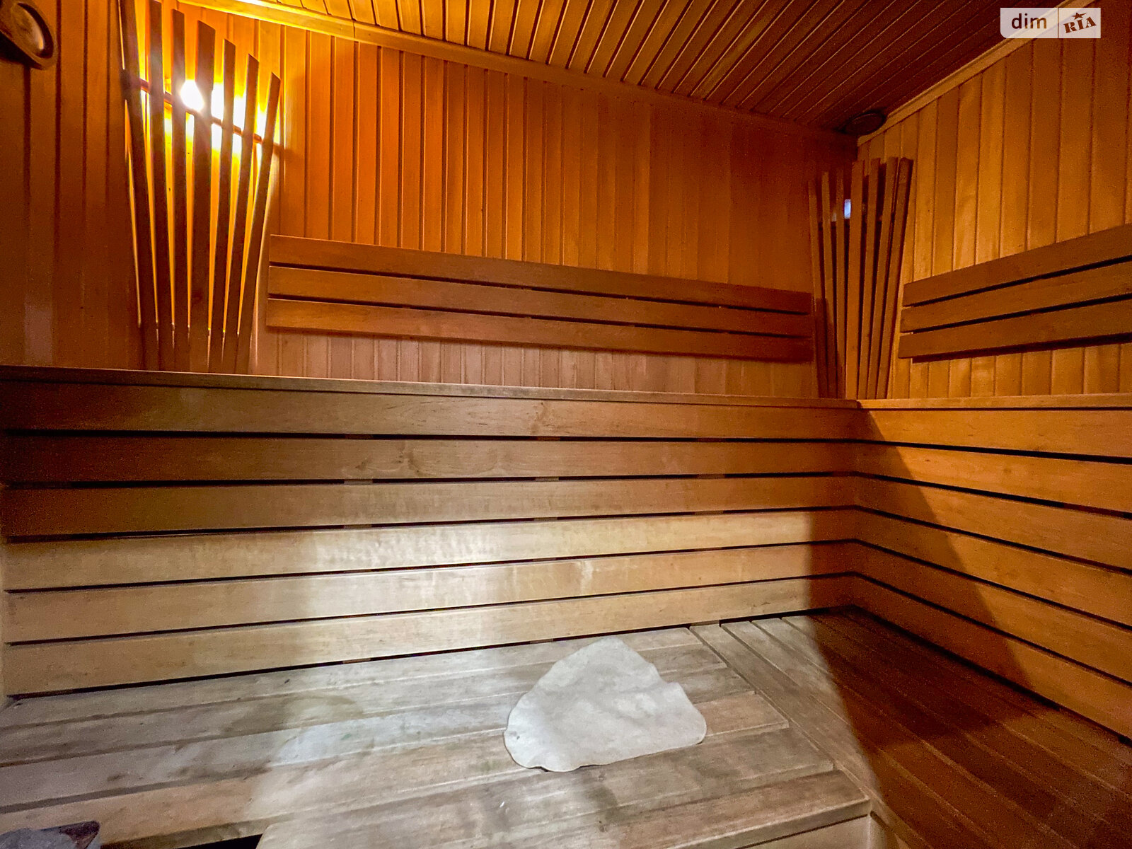 одноповерховий будинок з верандою, 226.1 кв. м, цегла. Здається помісячно в Ірпені фото 1 одноповерховий будинок з верандою, 226.1 кв. м, цегла. Здається помісячно в Ірпені фото 1