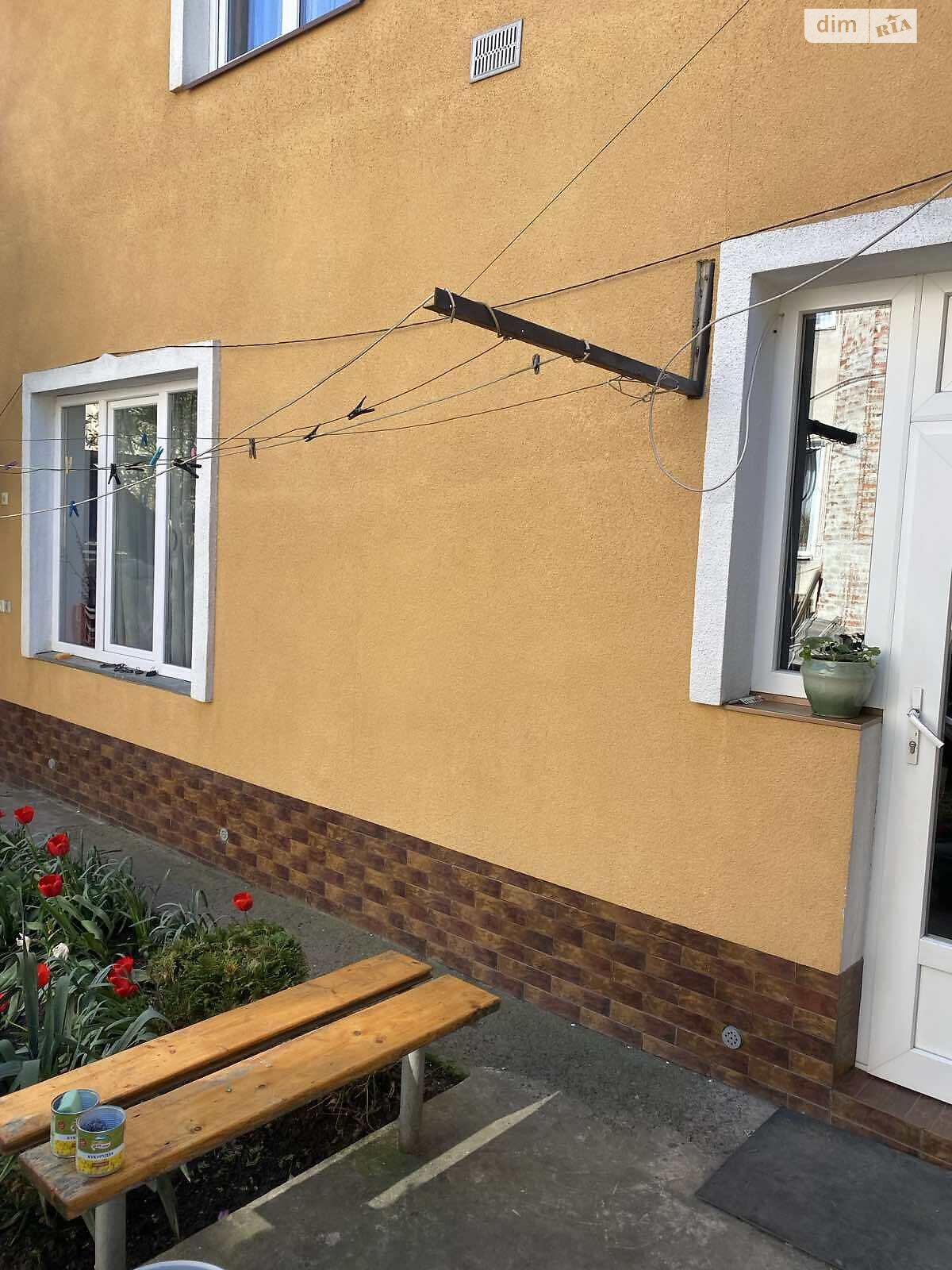 двухэтажный дом, 150 кв. м, кирпич. Сдается помесячно в Стрые фото 1