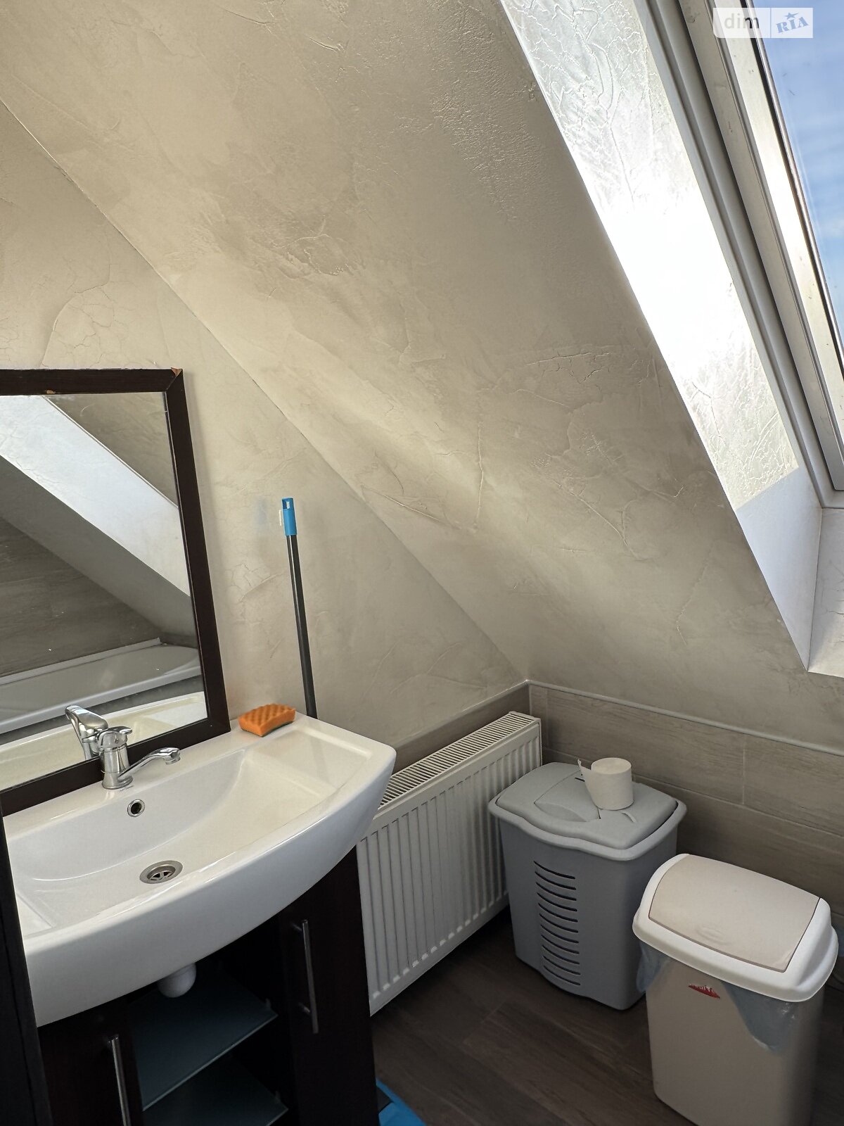 двопроверховий будинок з гаражем, 130 кв. м, цегла. Здається помісячно в Сумах, в районі Баранівка фото 1