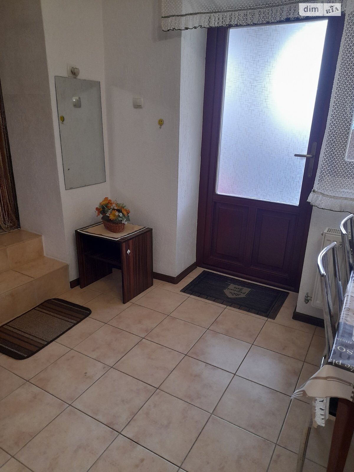 одноповерховий будинок, 100 кв. м, цегла. Здається помісячно в Сваляві фото 1 одноповерховий будинок, 100 кв. м, цегла. Здається помісячно в Сваляві фото 1