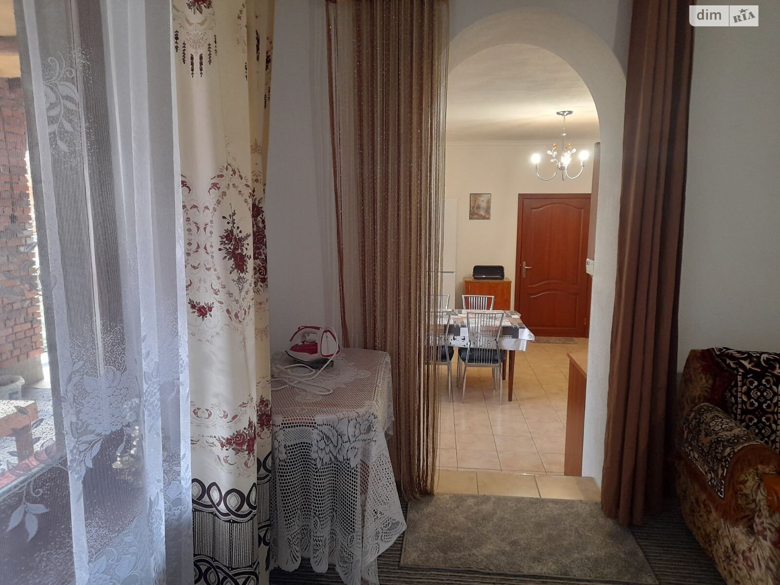 одноповерховий будинок, 100 кв. м, цегла. Здається помісячно в Сваляві фото 1 одноповерховий будинок, 100 кв. м, цегла. Здається помісячно в Сваляві фото 1