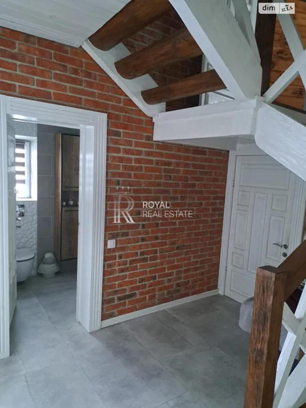 двухэтажный дом с гаражом, 160.5 кв. м, кирпич. Сдается помесячно в Тарасовке фото 1