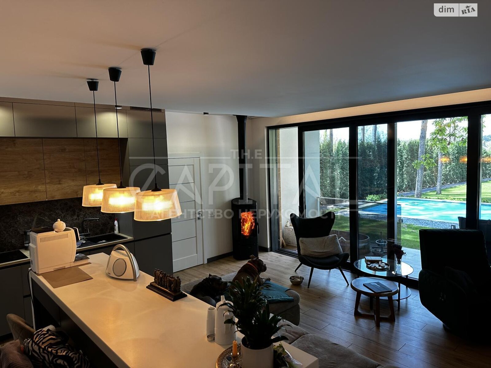 двухэтажный дом с верандой, 215 кв. м, кирпич. Сдается помесячно в Тарасовке фото 1 двухэтажный дом с верандой, 215 кв. м, кирпич. Сдается помесячно в Тарасовке фото 1