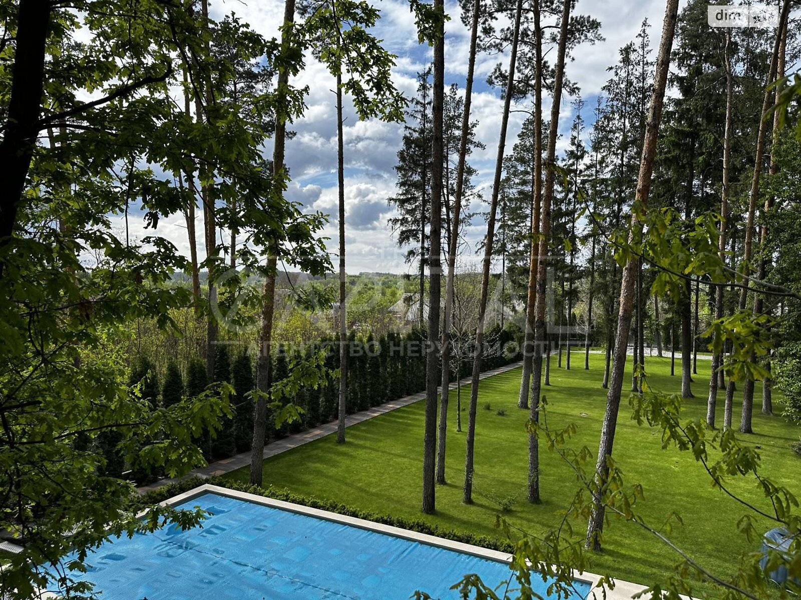 двухэтажный дом с верандой, 215 кв. м, кирпич. Сдается помесячно в Тарасовке фото 1 двухэтажный дом с верандой, 215 кв. м, кирпич. Сдается помесячно в Тарасовке фото 1