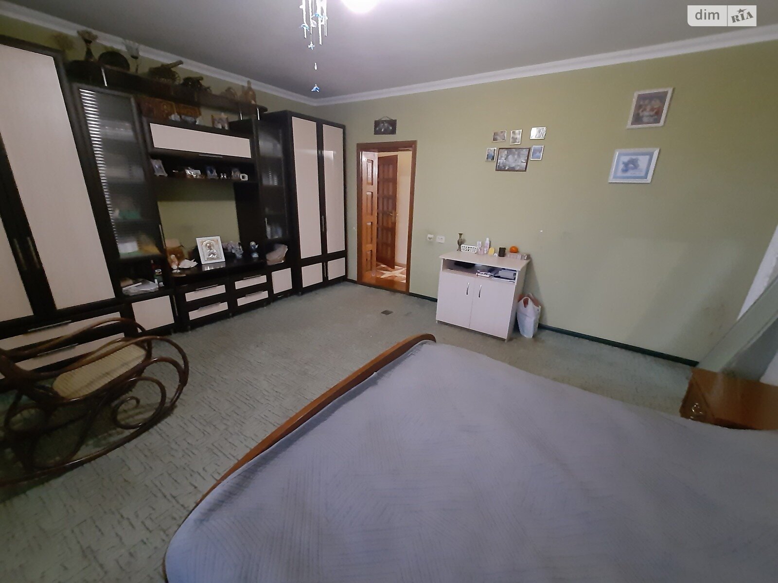 двухэтажный дом, 250 кв. м, кирпич. Сдается помесячно в Тернополе, в районе Аляска фото 1 двухэтажный дом, 250 кв. м, кирпич. Сдается помесячно в Тернополе, в районе Аляска фото 1