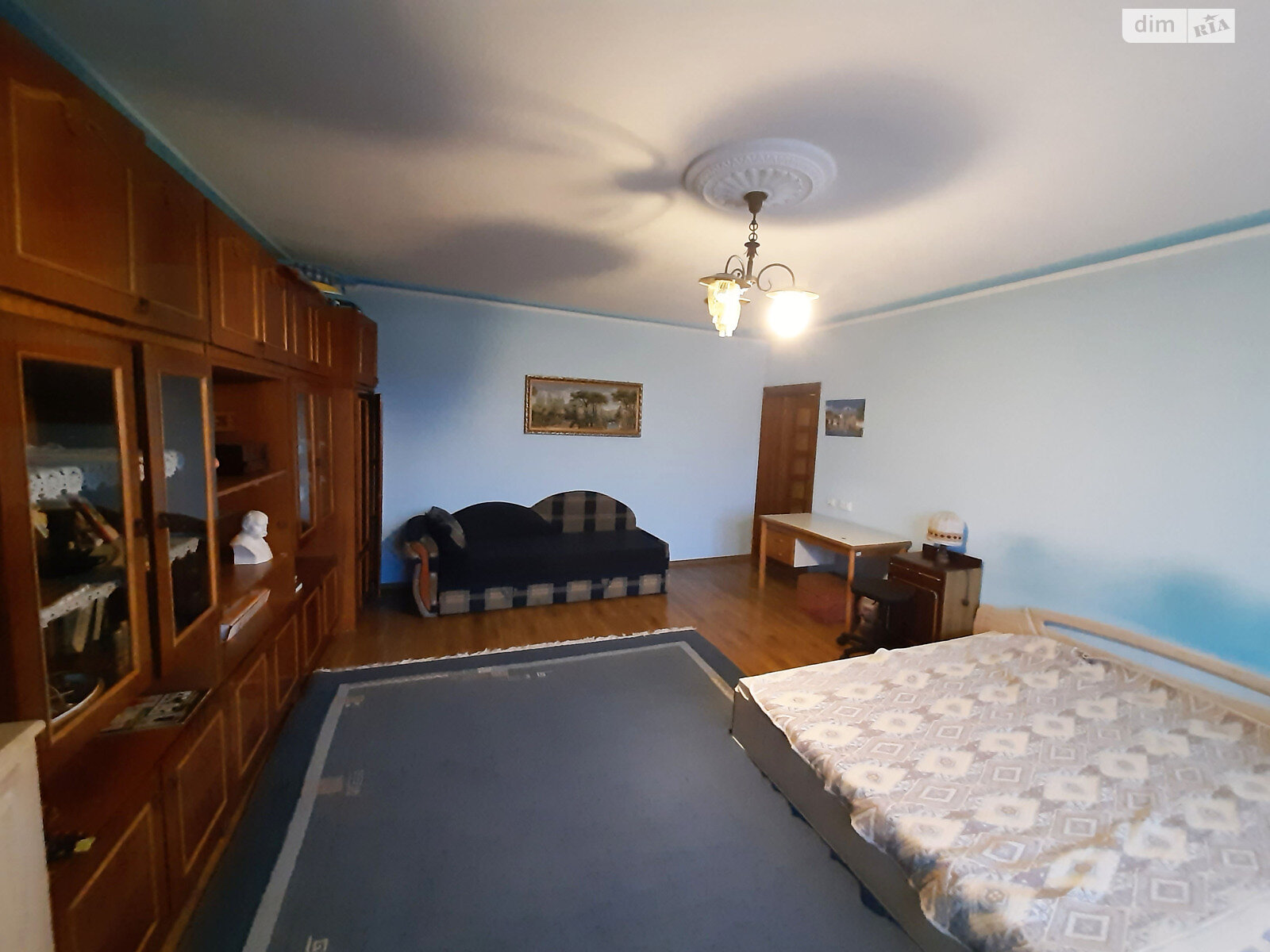 двухэтажный дом, 250 кв. м, кирпич. Сдается помесячно в Тернополе, в районе Аляска фото 1 двухэтажный дом, 250 кв. м, кирпич. Сдается помесячно в Тернополе, в районе Аляска фото 1