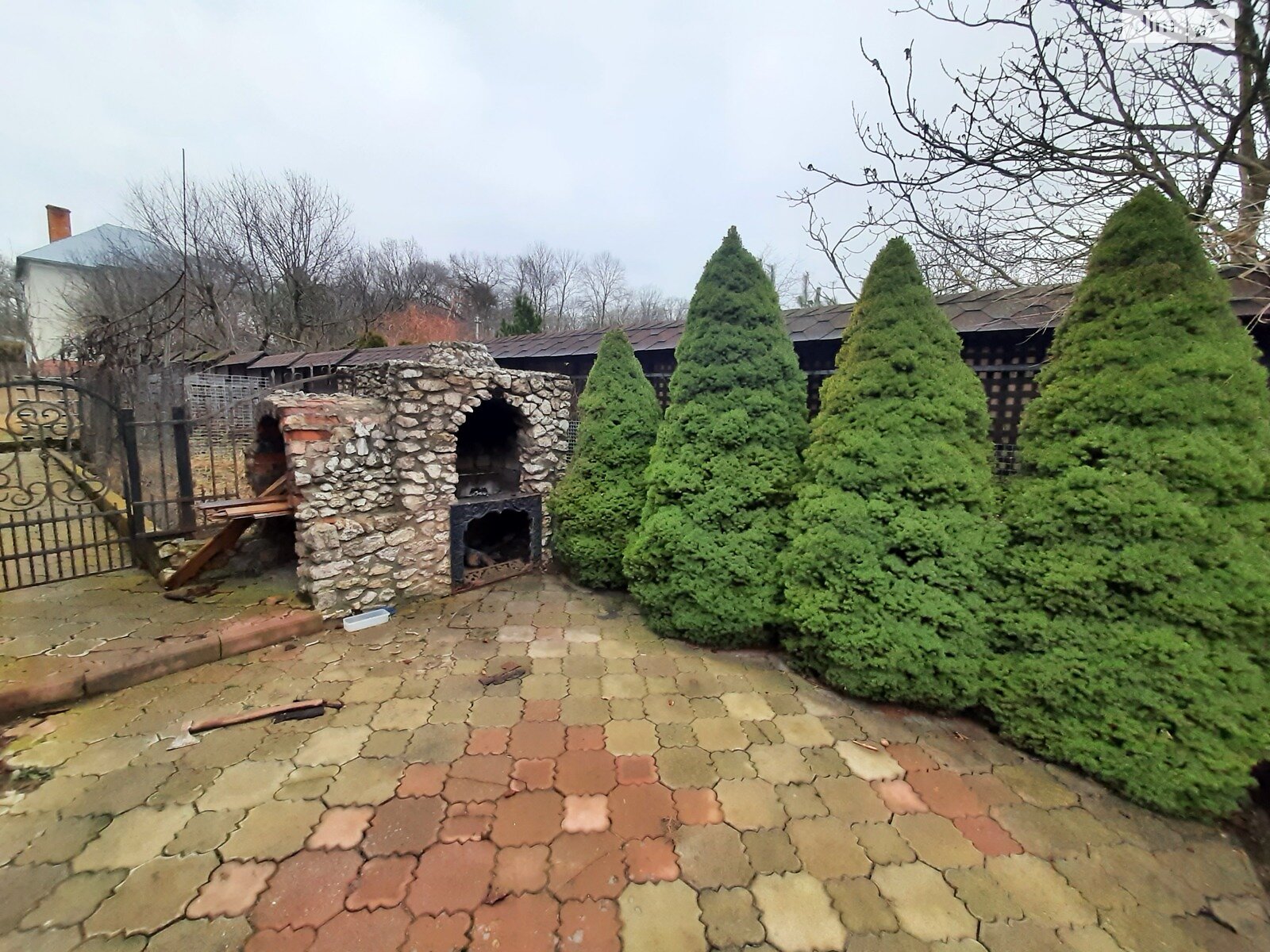 двухэтажный дом, 250 кв. м, кирпич. Сдается помесячно в Тернополе, в районе Аляска фото 1 двухэтажный дом, 250 кв. м, кирпич. Сдается помесячно в Тернополе, в районе Аляска фото 1