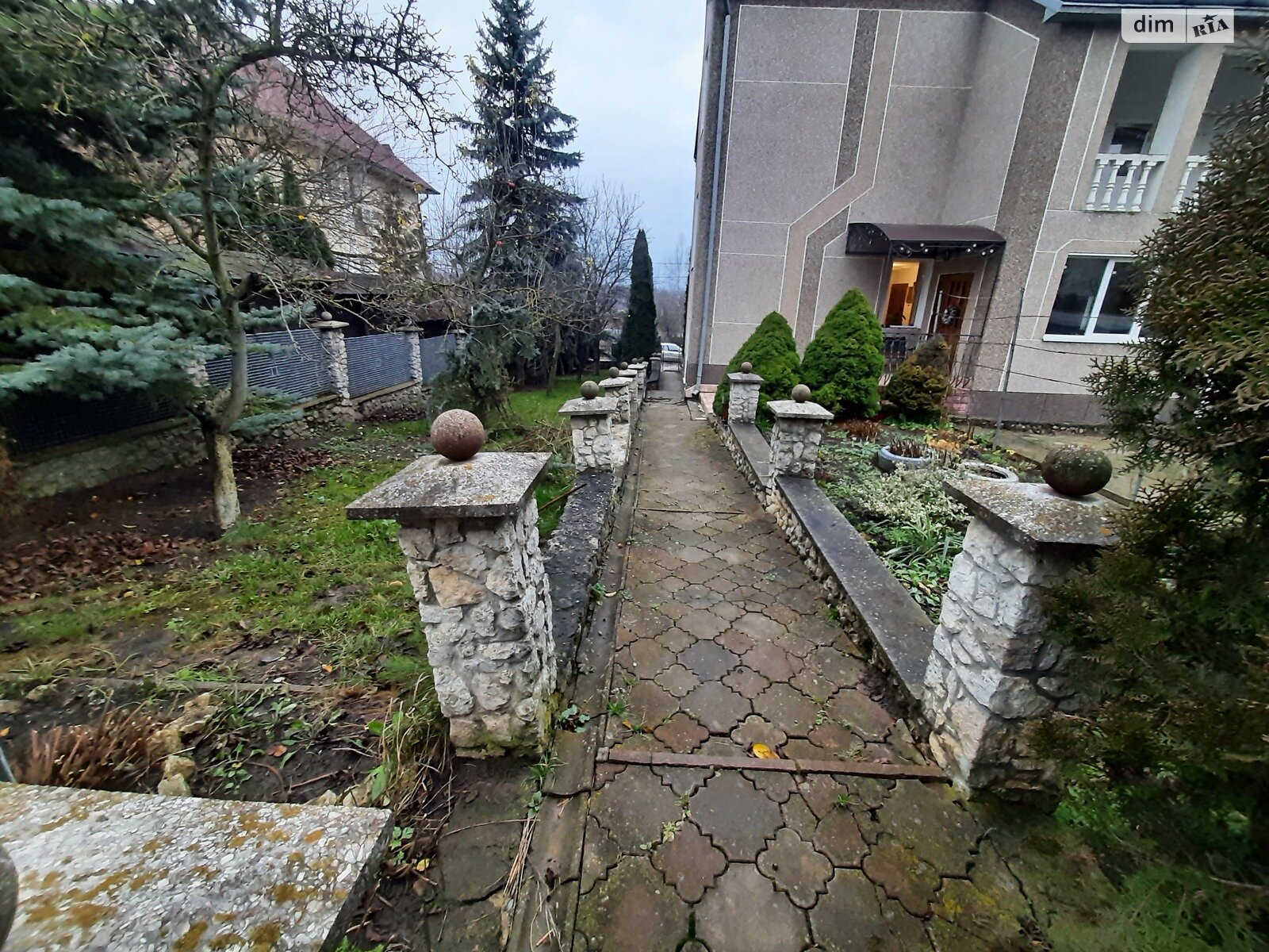 двухэтажный дом, 250 кв. м, кирпич. Сдается помесячно в Тернополе, в районе Аляска фото 1 двухэтажный дом, 250 кв. м, кирпич. Сдается помесячно в Тернополе, в районе Аляска фото 1