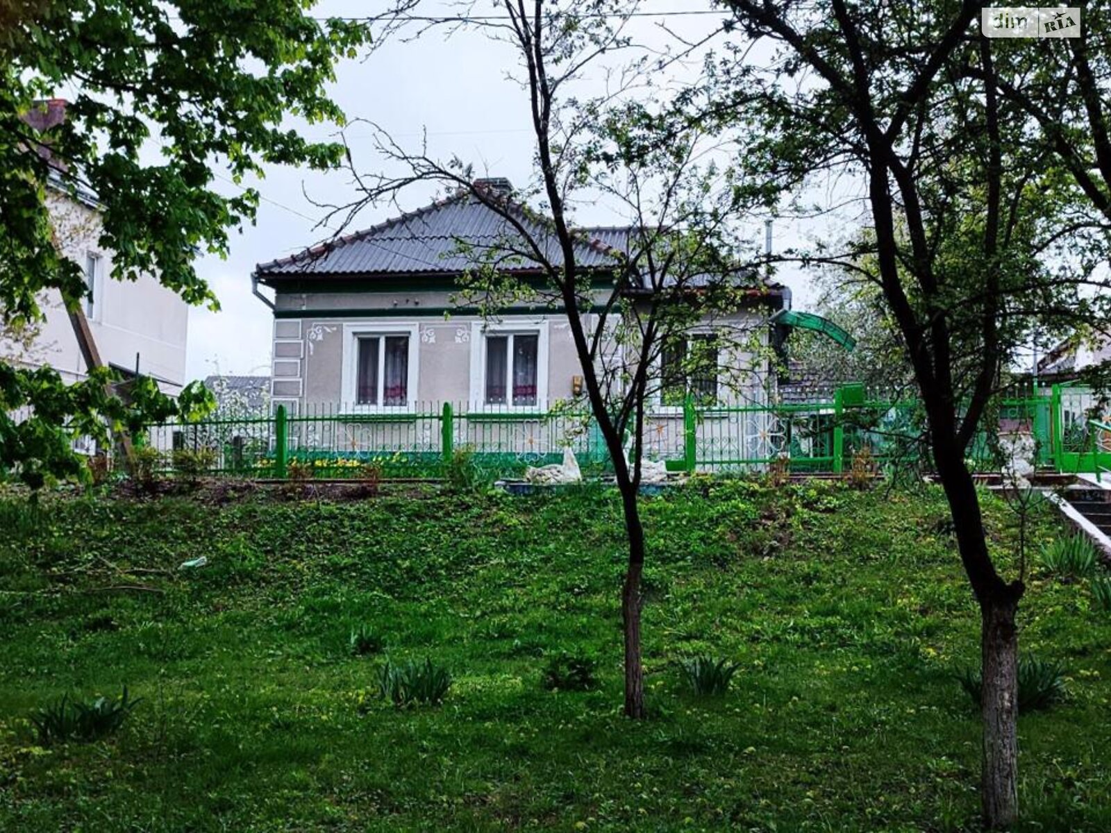 одноэтажный дом, 120 кв. м, кирпич. Сдается помесячно в Тернополе, в районе Дружба фото 1