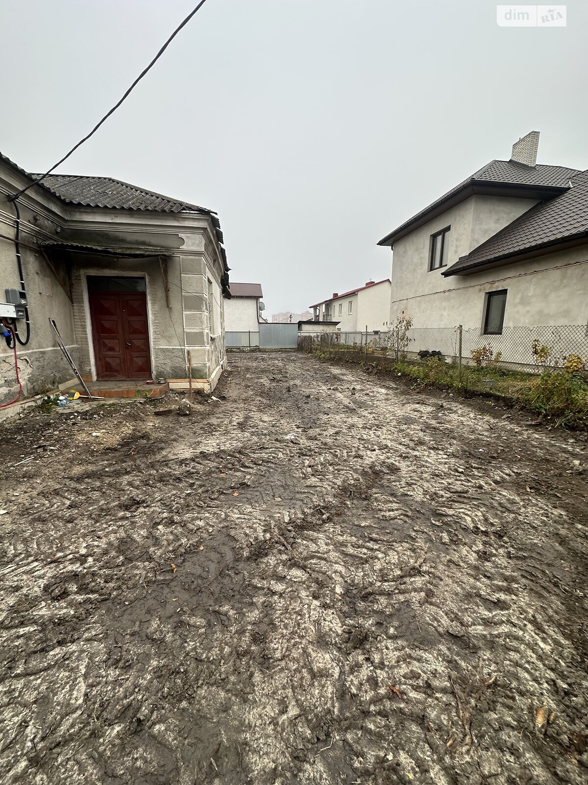 одноэтажный дом, 70 кв. м, кирпич. Сдается помесячно в Тернополе, в районе Дружба фото 1 одноэтажный дом, 70 кв. м, кирпич. Сдается помесячно в Тернополе, в районе Дружба фото 1