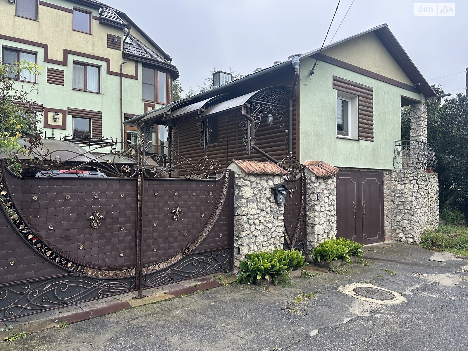 одноповерховий будинок з гаражем, 40 кв. м, цегла. Здається помісячно в Тернополі, в районі Кутківці фото 1 однопроверховий будинок з гаражем, 40 кв. м, цегла. Здається помісячно в Тернополі, в районі Кутківці фото 1