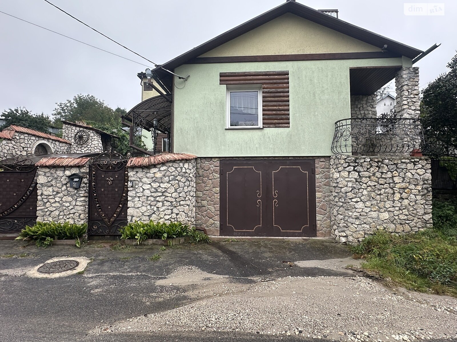 одноповерховий будинок з гаражем, 40 кв. м, цегла. Здається помісячно в Тернополі, в районі Кутківці фото 1 однопроверховий будинок з гаражем, 40 кв. м, цегла. Здається помісячно в Тернополі, в районі Кутківці фото 1