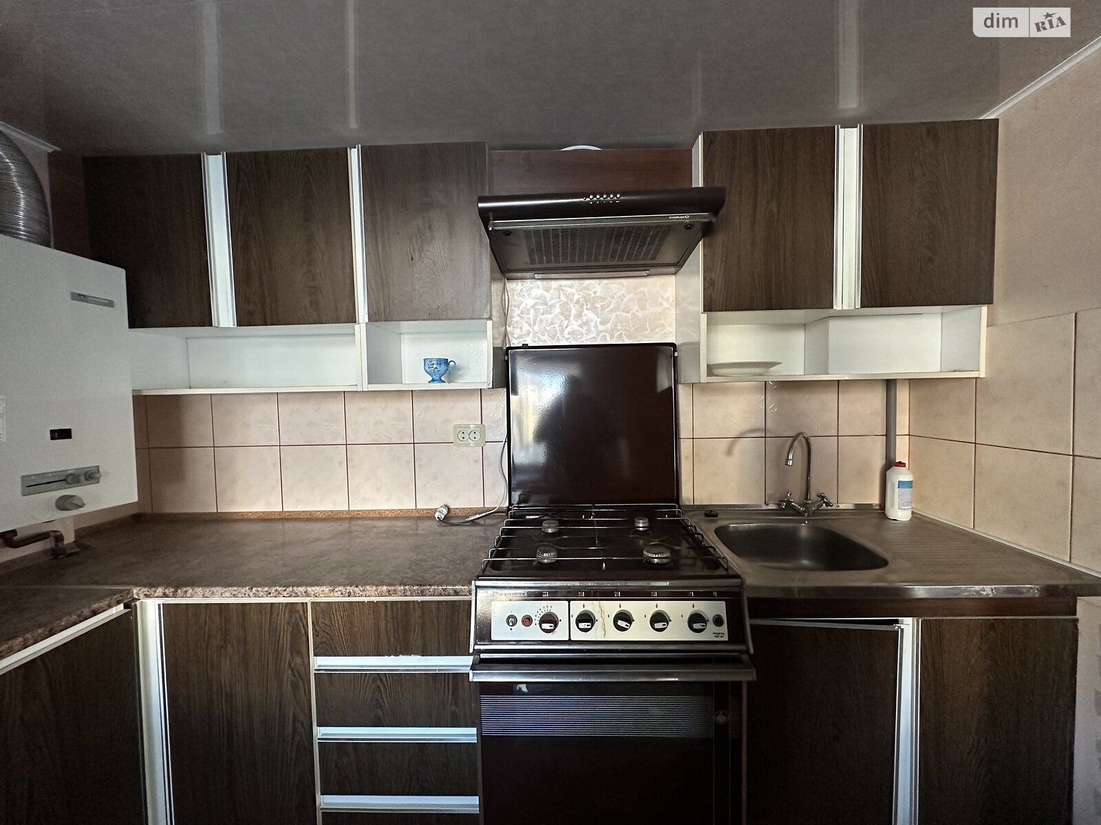 одноповерховий будинок з гаражем, 40 кв. м, цегла. Здається помісячно в Тернополі, в районі Кутківці фото 1 однопроверховий будинок з гаражем, 40 кв. м, цегла. Здається помісячно в Тернополі, в районі Кутківці фото 1