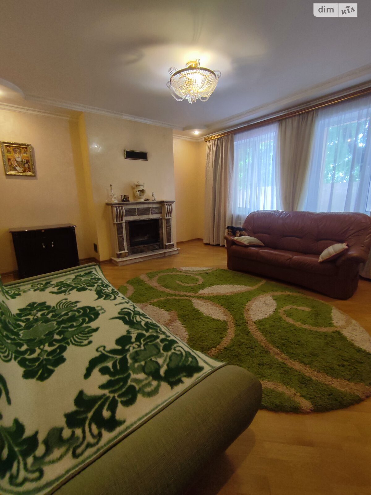 двухэтажный дом с мебелью, 250 кв. м, кирпич. Сдается помесячно в Тернополе, в районе Новый свет фото 1