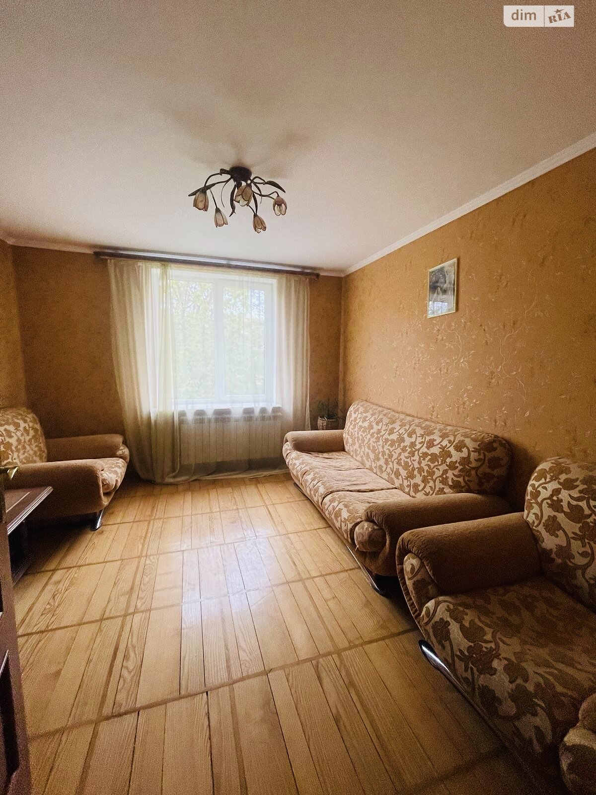 двухэтажный дом с гаражом, 200 кв. м, кирпич. Сдается помесячно в Тернополе, в районе Новый свет фото 1