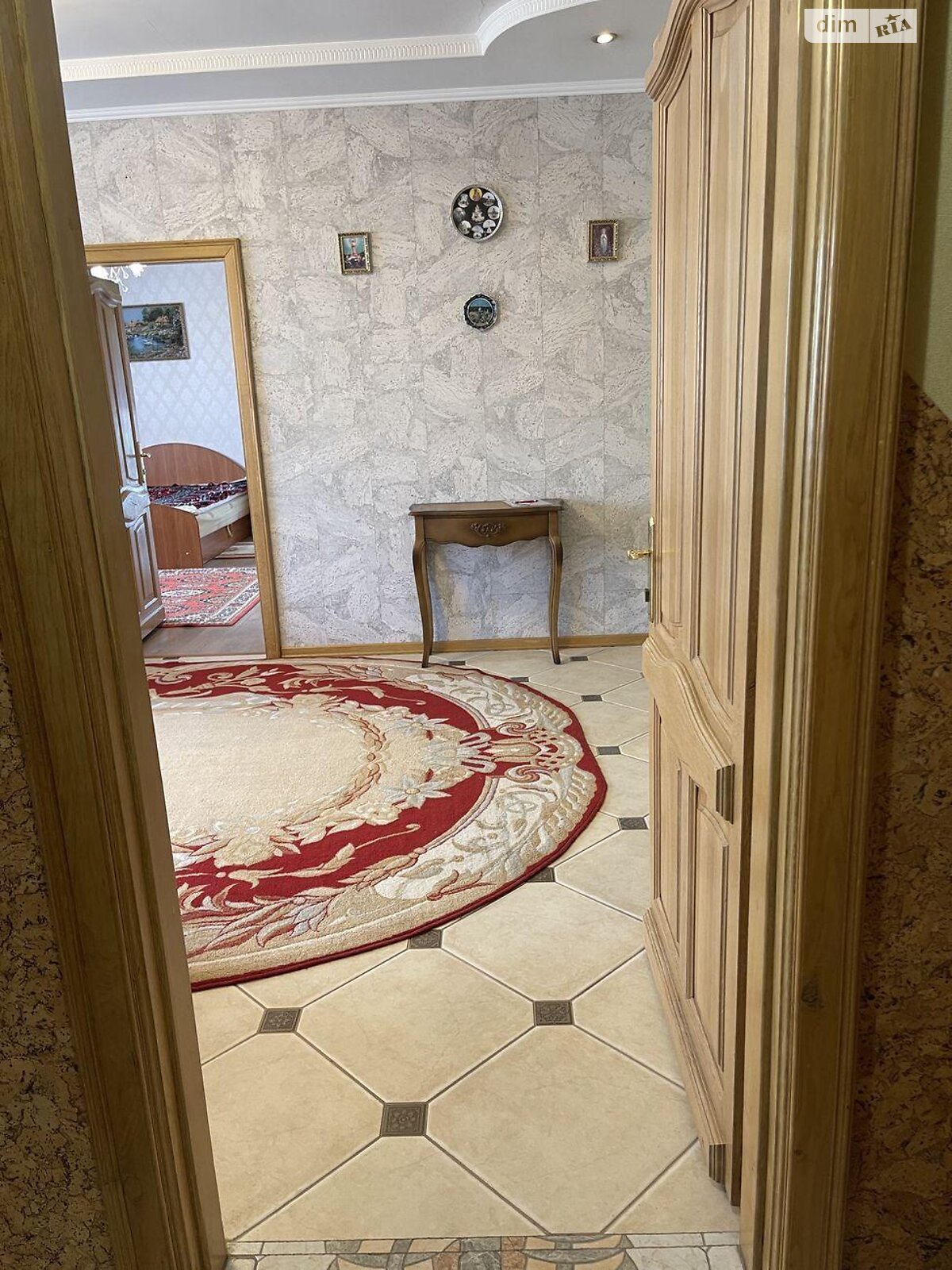двухэтажный дом, 131 кв. м, кирпич. Сдается помесячно в Тернополе, в районе Оболоня фото 1 двухэтажный дом, 131 кв. м, кирпич. Сдается помесячно в Тернополе, в районе Оболоня фото 1