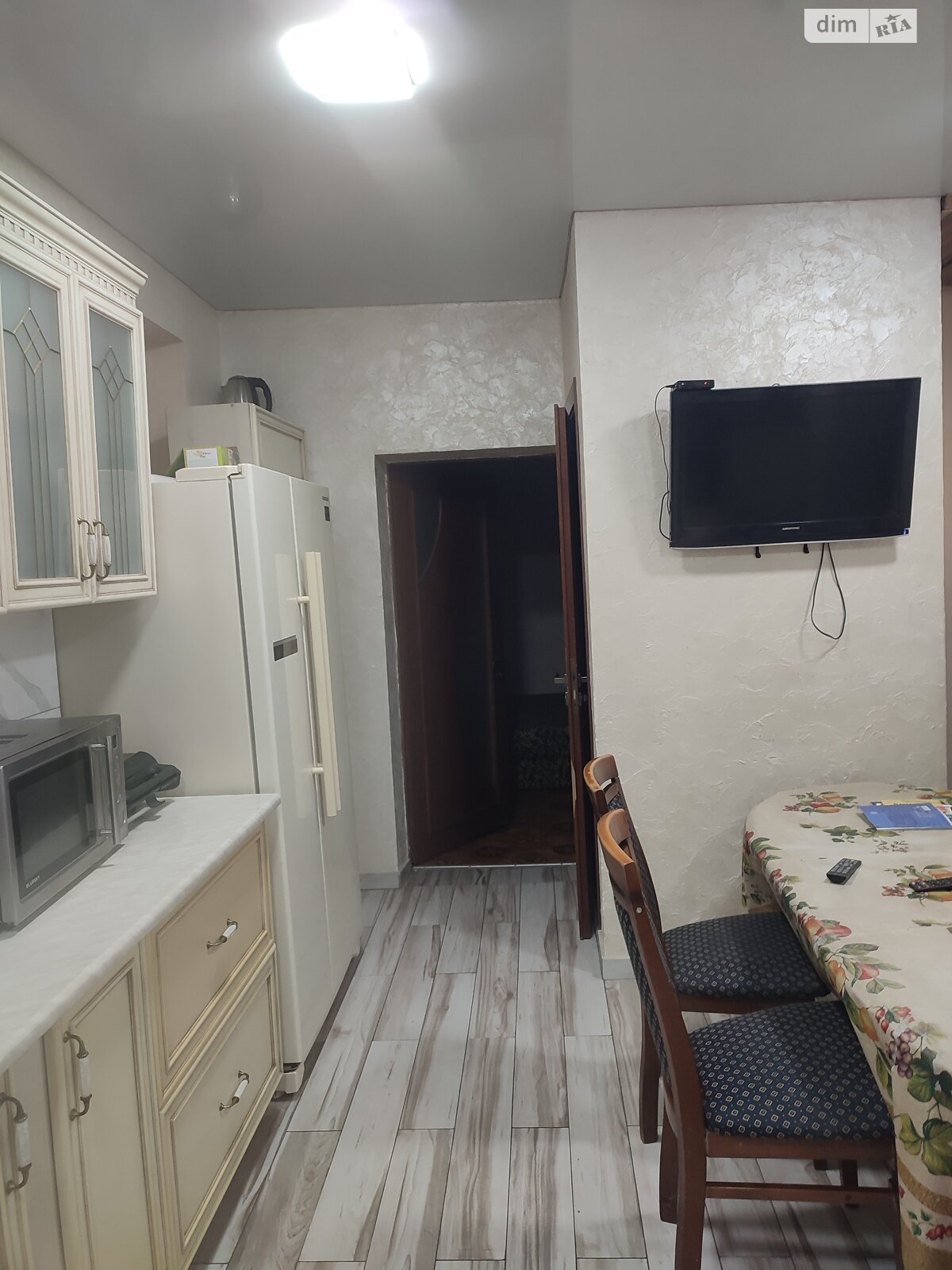 одноповерховий будинок, 90 кв. м, цегла. Здається помісячно в Тернополі, в районі Оболоня фото 1 однопроверховий будинок, 90 кв. м, цегла. Здається помісячно в Тернополі, в районі Оболоня фото 1