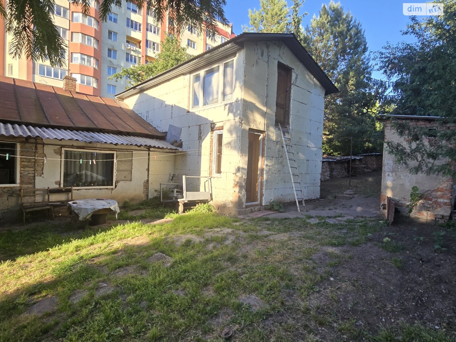 одноэтажный дом, 180 кв. м, кирпич. Сдается помесячно в Тернополе, в районе Оболоня фото 1 одноэтажный дом, 180 кв. м, кирпич. Сдается помесячно в Тернополе, в районе Оболоня фото 1