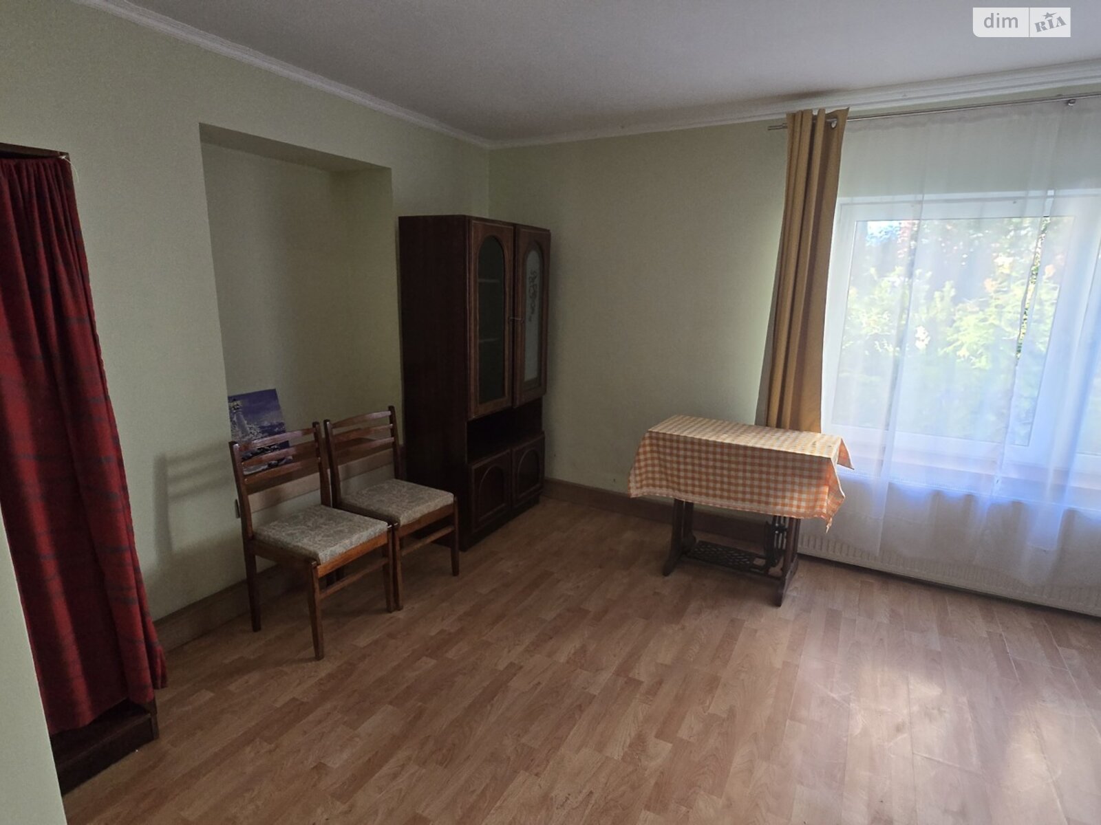 одноэтажный дом, 180 кв. м, кирпич. Сдается помесячно в Тернополе, в районе Оболоня фото 1 одноэтажный дом, 180 кв. м, кирпич. Сдается помесячно в Тернополе, в районе Оболоня фото 1