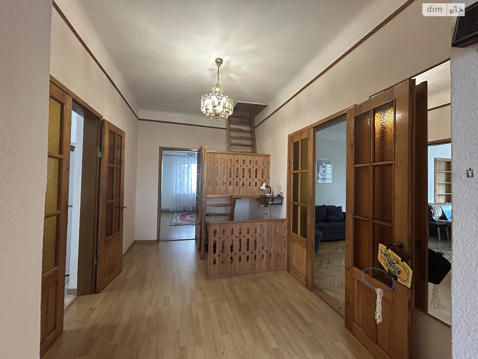 одноповерховий будинок з ремонтом, 100 кв. м, кирпич. Здається помісячно в Тернополі, в районі Старий парк фото 1 однопроверховий будинок з ремонтом, 100 кв. м, кирпич. Здається помісячно в Тернополі, в районі Старий парк фото 1