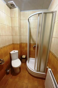 двопроверховий будинок, 131 кв. м, цегла. Здається помісячно в Тернополі, в районі Старий парк фото 2