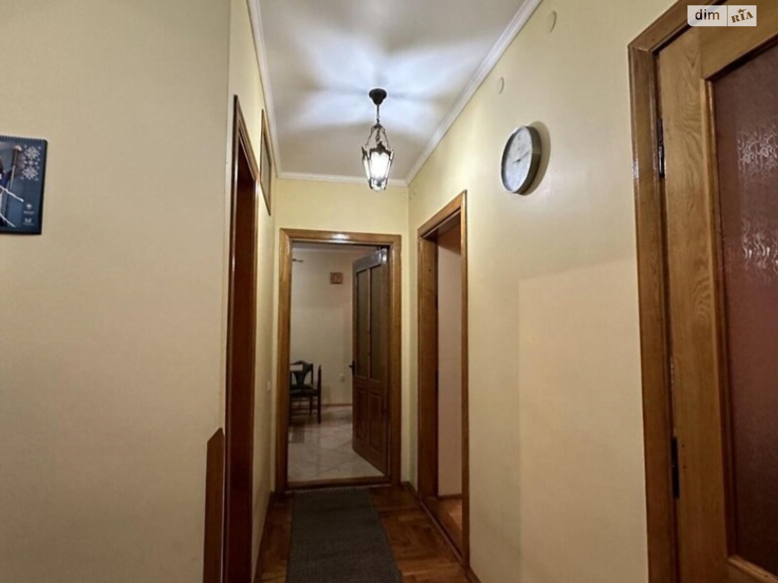 двоповерховий будинок з гаражем, 170 кв. м, цегла. Здається помісячно в Тернополі, в районі Центр фото 1 двопроверховий будинок з гаражем, 170 кв. м, цегла. Здається помісячно в Тернополі, в районі Центр фото 1
