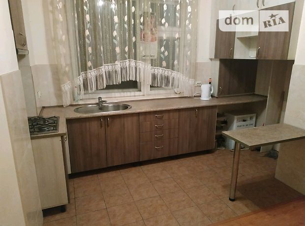 одноэтажный дом с камином, 120 кв. м, кирпич. Сдается помесячно в село Великие Гаи, Тернопольская обл. фото 1 одноэтажный дом с камином, 120 кв. м, кирпич. Сдается помесячно в село Великие Гаи, Тернопольская обл. фото 1