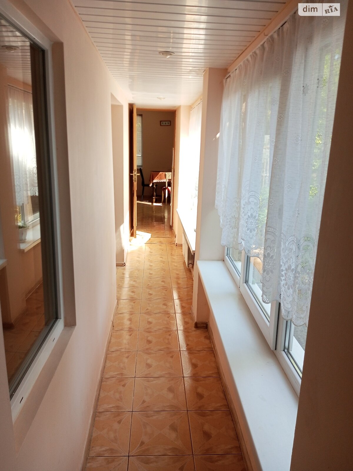 двоповерховий будинок, 71 кв. м, цегла. Здається помісячно в Ужгороді фото 1