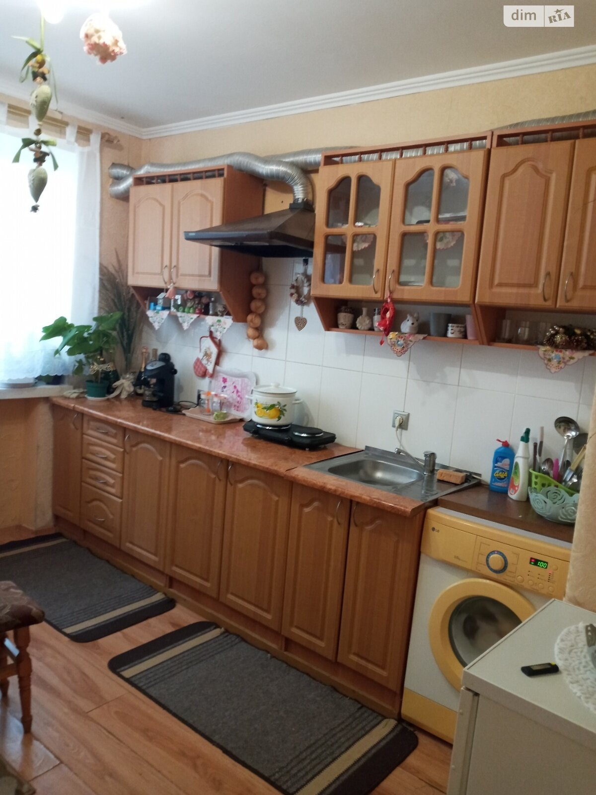 двоповерховий будинок бесідка, 165 кв. м, цегла. Здається помісячно в Ужгороді, в районі БАМ фото 1 двопроверховий будинок бесідка, 165 кв. м, цегла. Здається помісячно в Ужгороді, в районі БАМ фото 1