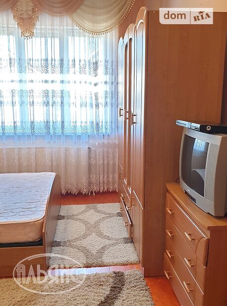 одноэтажный дом с камином, 170 кв. м, кирпич. Сдается помесячно в Барвинке фото 1 одноэтажный дом с камином, 170 кв. м, кирпич. Сдается помесячно в Барвинке фото 1