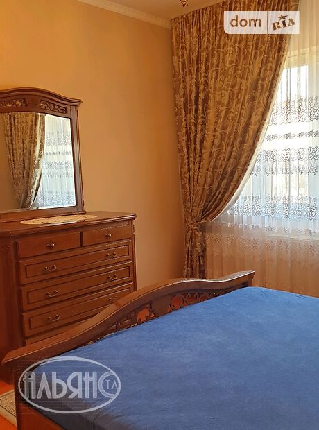 одноэтажный дом с камином, 170 кв. м, кирпич. Сдается помесячно в Барвинке фото 1 одноэтажный дом с камином, 170 кв. м, кирпич. Сдается помесячно в Барвинке фото 1