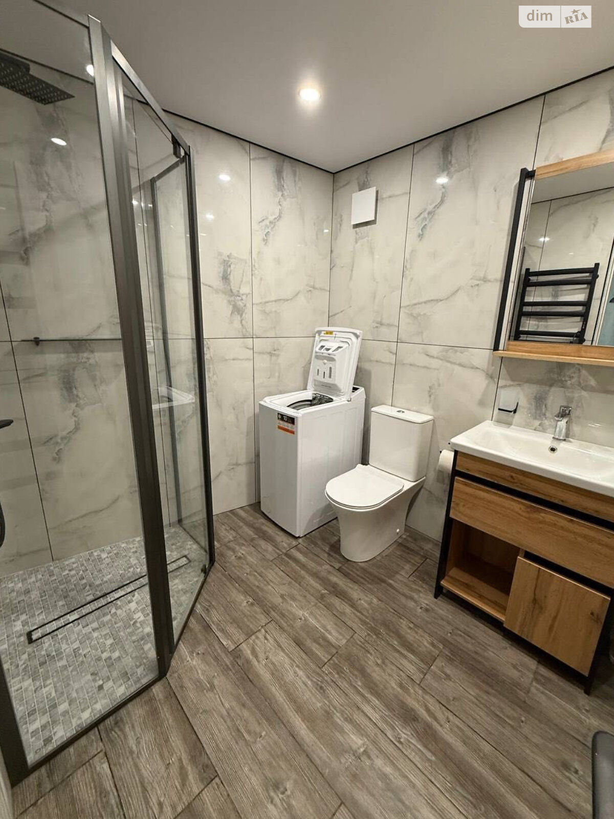 одноэтажный дом с мебелью, 65 кв. м, кирпич. Сдается помесячно в Ужгороде, в районе Червеница фото 1