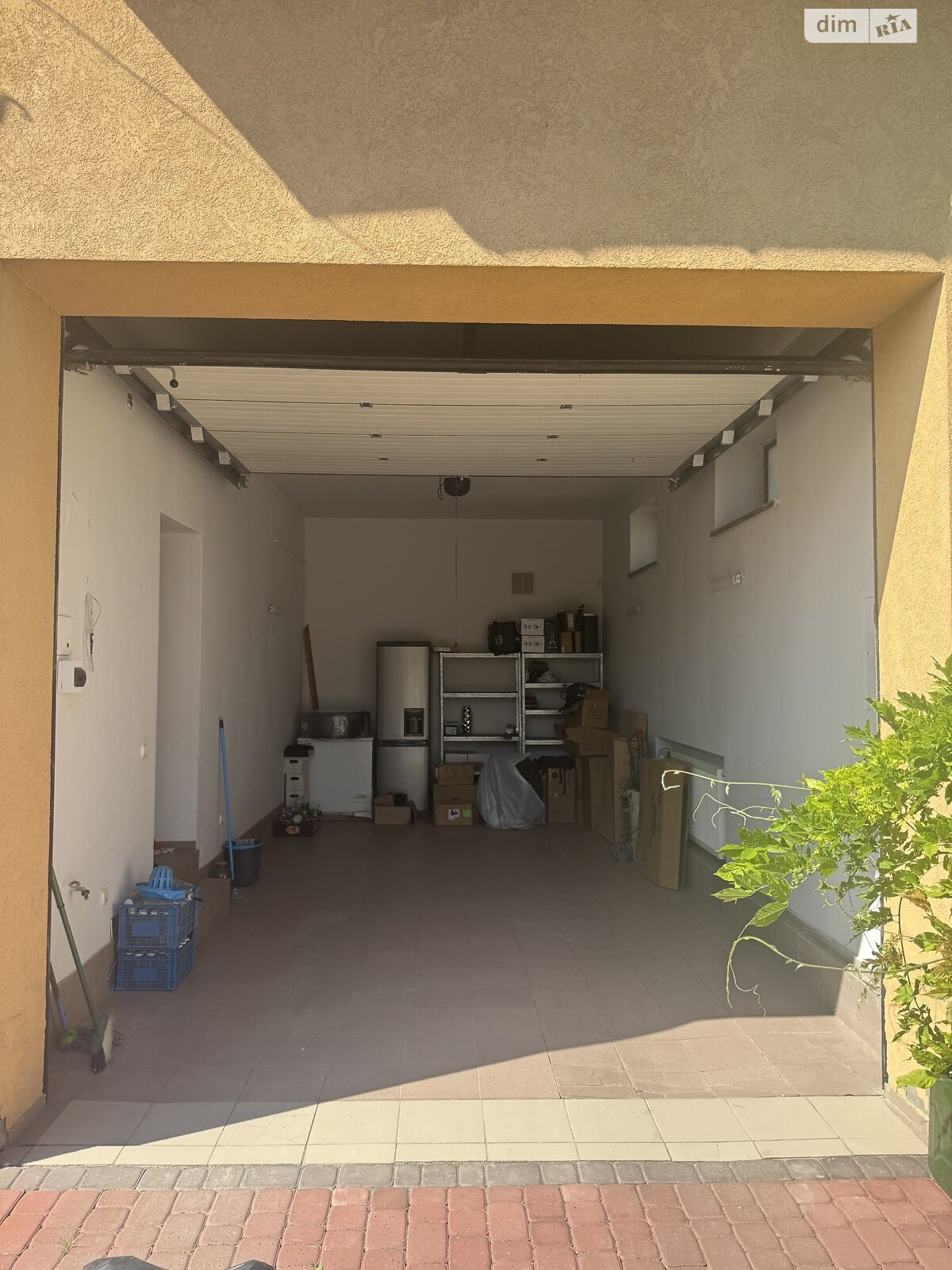 двухэтажный дом, 200 кв. м, кирпич. Сдается помесячно в Ужгороде, в районе Новый фото 1 двухэтажный дом, 200 кв. м, кирпич. Сдается помесячно в Ужгороде, в районе Новый фото 1