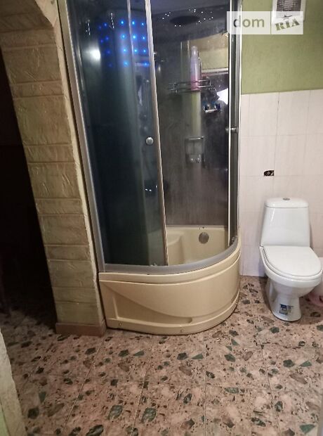 одноэтажный дом с баней/сауной, 70 кв. м, кирпич. Сдается помесячно в Ужгороде, в районе Шахта фото 1 одноэтажный дом с баней/сауной, 70 кв. м, кирпич. Сдается помесячно в Ужгороде, в районе Шахта фото 1