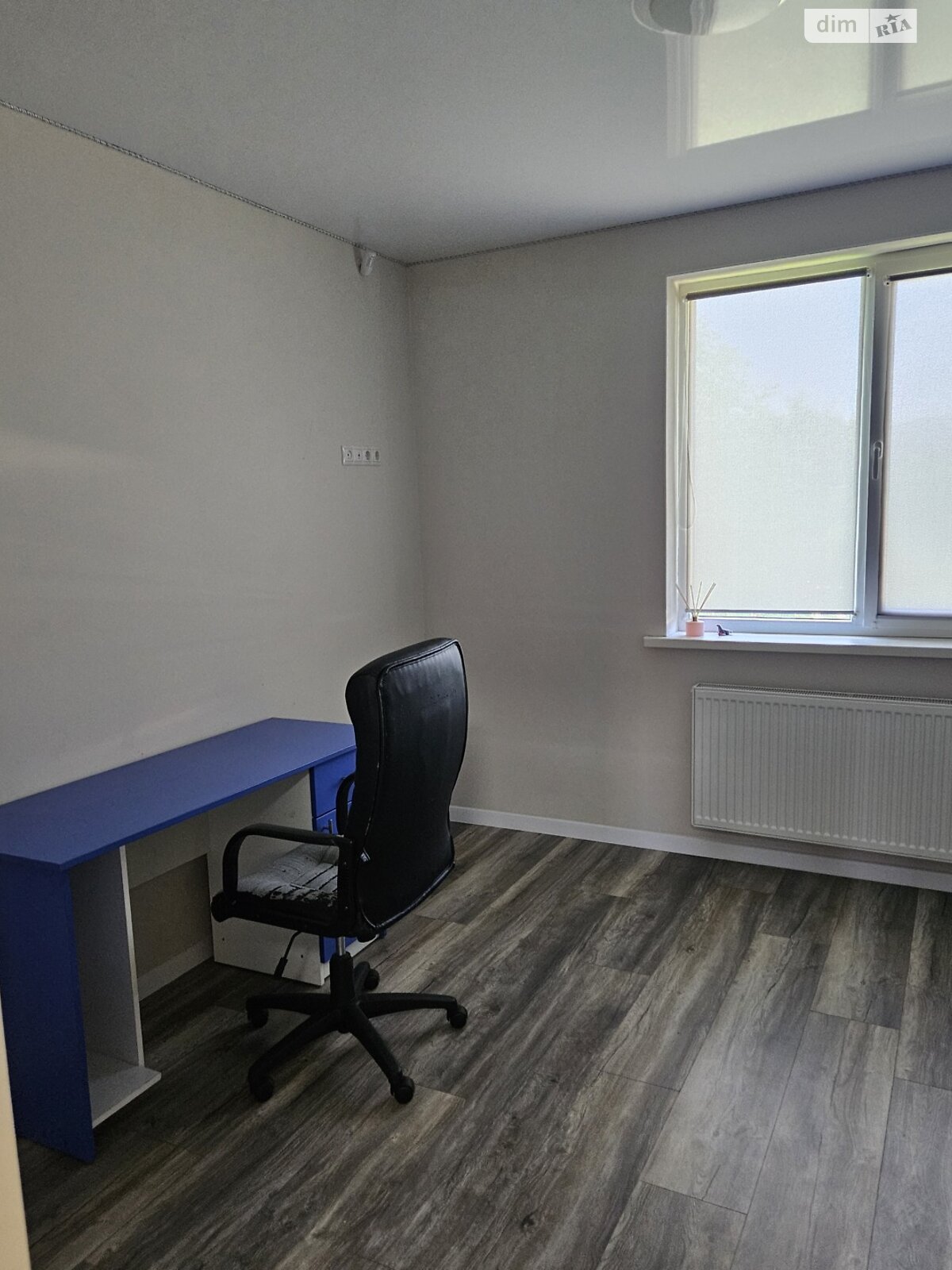 одноэтажный дом с гаражом, 140 кв. м, кирпич. Сдается помесячно в Ужгороде, в районе Табла-1 фото 1