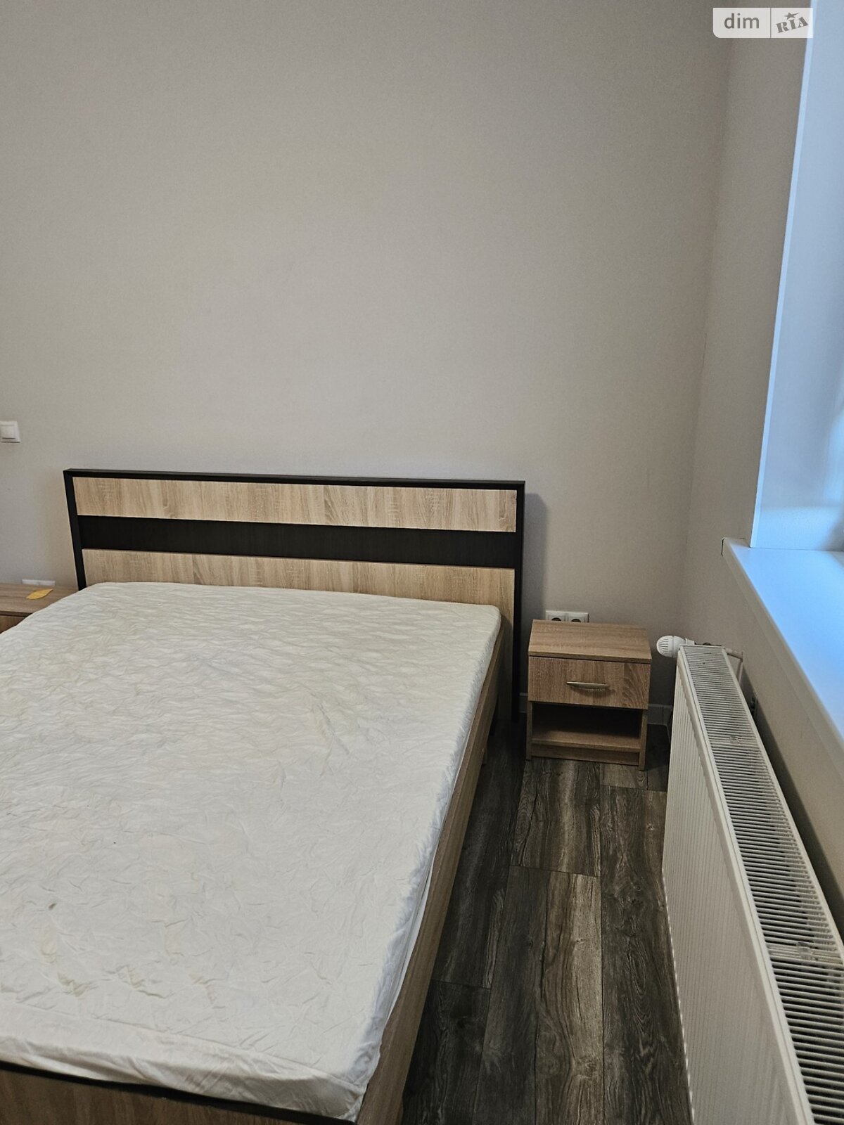 одноэтажный дом с гаражом, 140 кв. м, кирпич. Сдается помесячно в Ужгороде, в районе Табла-1 фото 1