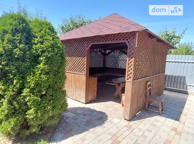 двухэтажный дом с балконом, 150 кв. м, кирпич. Сдается помесячно в Ужгороде, в районе Табла-1 фото 1 двухэтажный дом с балконом, 150 кв. м, кирпич. Сдается помесячно в Ужгороде, в районе Табла-1 фото 1