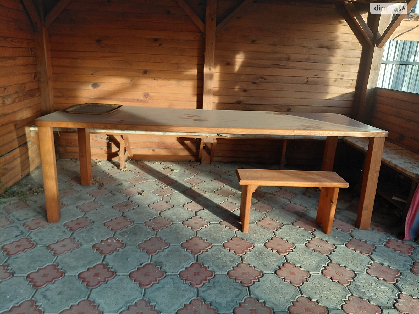 двухэтажный дом с гаражом, 290 кв. м, кирпич. Сдается помесячно в Ужгороде, в районе Табла-1 фото 1 двухэтажный дом с гаражом, 290 кв. м, кирпич. Сдается помесячно в Ужгороде, в районе Табла-1 фото 1