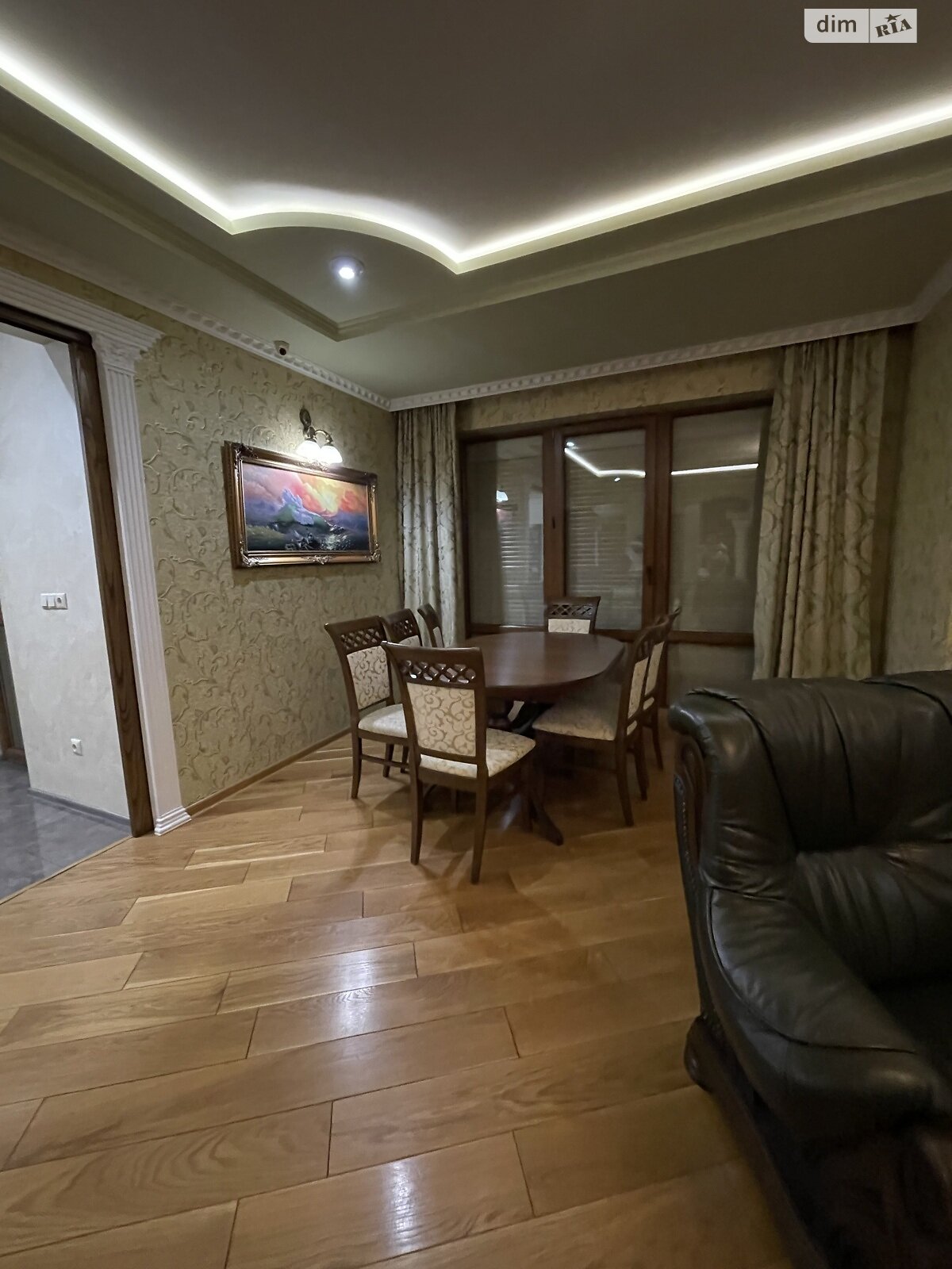 двоповерховий будинок, 250 кв. м, цегла. Здається помісячно в Ужгороді фото 1