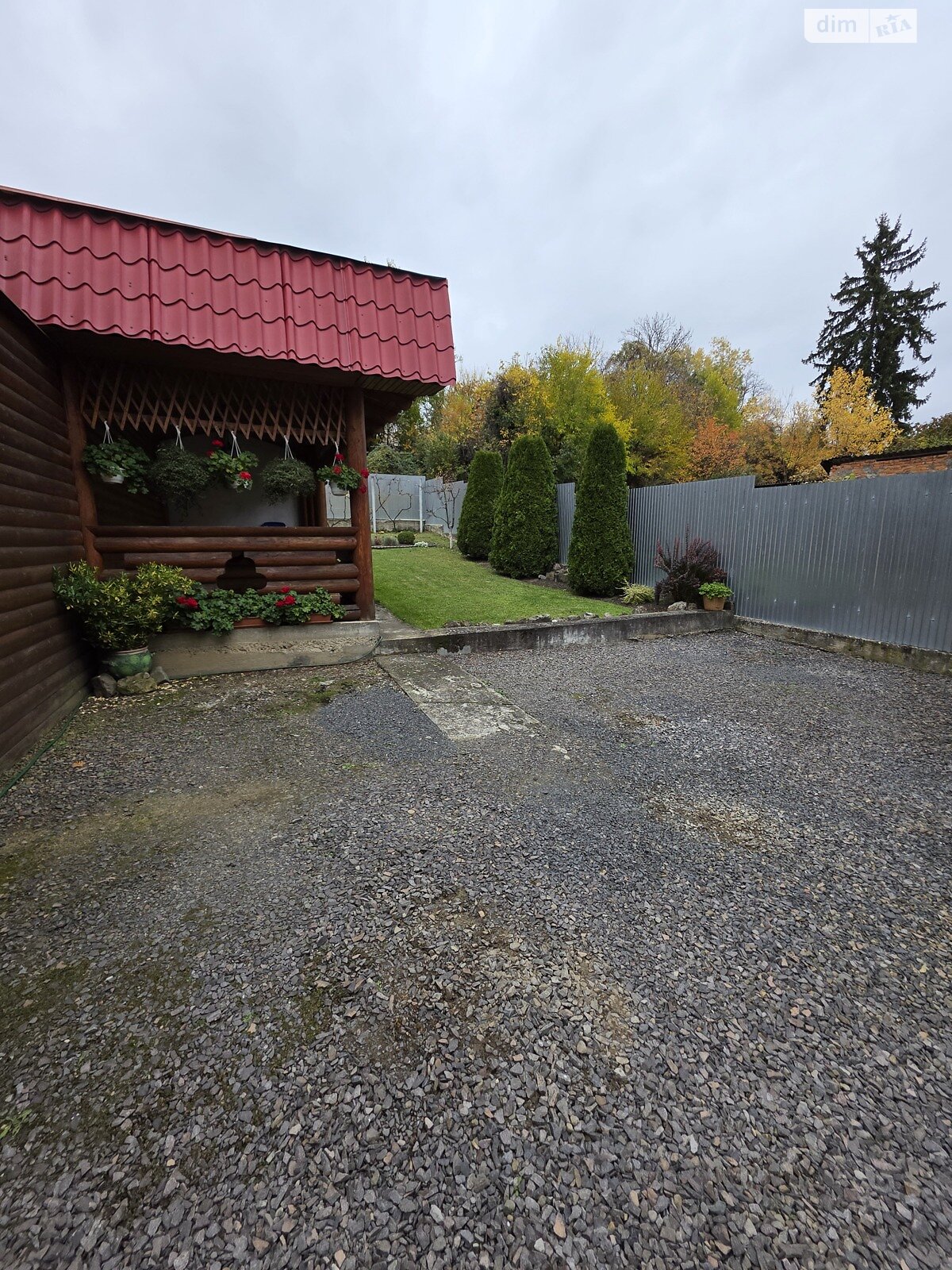 двухэтажный дом с верандой, 167 кв. м, кирпич. Сдается помесячно в Ужгороде, в районе Центр фото 1 двухэтажный дом с верандой, 167 кв. м, кирпич. Сдается помесячно в Ужгороде, в районе Центр фото 1