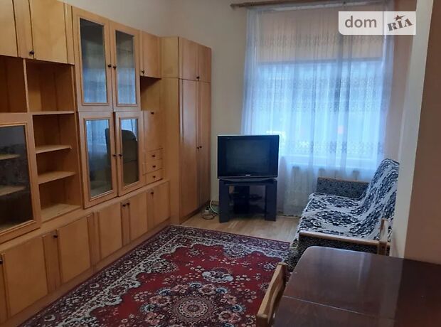 одноэтажный дом с ремонтом, 50 кв. м, кирпич. Сдается помесячно в Ужгороде, в районе Центр фото 1 одноэтажный дом с ремонтом, 50 кв. м, кирпич. Сдается помесячно в Ужгороде, в районе Центр фото 1